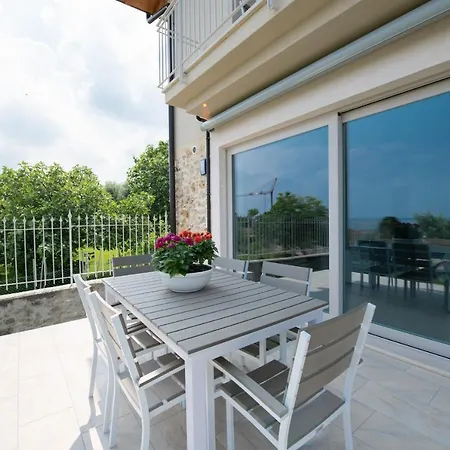 Simoni Apartamento *